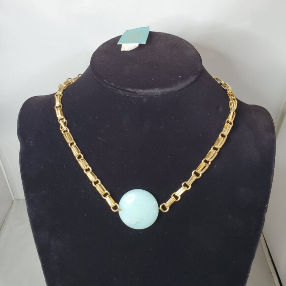 Spring Street by Nordstrom sea green color quartz stone with gold chain necklace - Picture 2 of 6